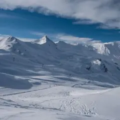 Livigno samochodem: Najlepsza trasa, koszty i wskazówki zimą