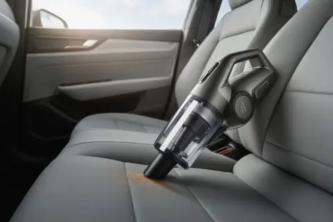 Odkurzacz samochodowy: Jaki wybrać, by auto lśniło czystością?