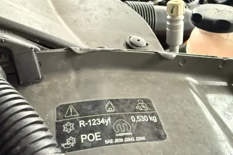 Naprawa klimatyzacji w aucie: Ile zapłacisz? Cennik i porady