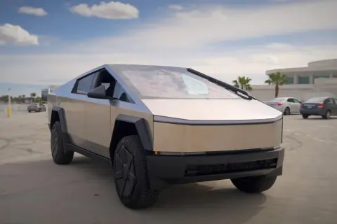 Kiedy Tesla Cybertruck w Polsce? Homologacja UE to wyzwanie!