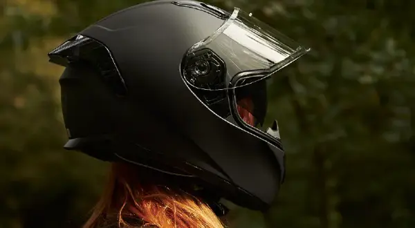 Kask motocyklowy do 500 zł: Ranking 2026 i co musisz wiedzieć!
